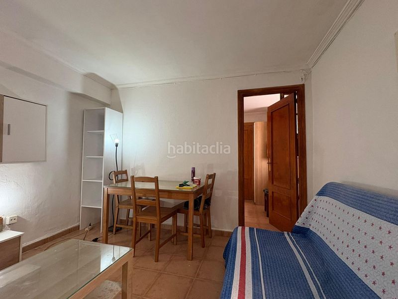 Foto ccbacf4f-a436-4742-bf7b-53df46818f41. Edificio in Feria Sevilla
