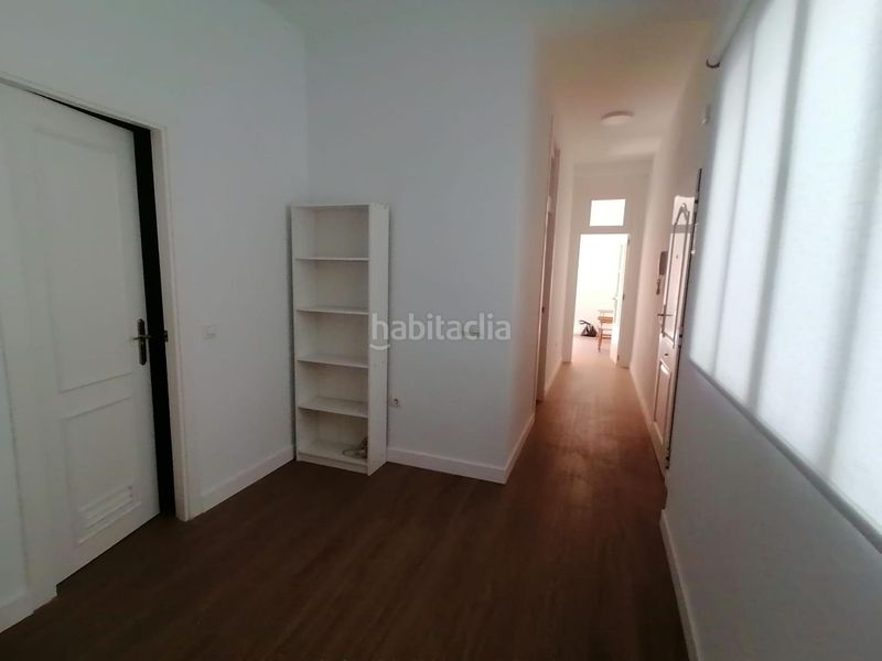 Foto 83e442c2-5d80-44f8-8e82-44e97f63301d. Rent flat in Arenal - Museo Sevilla