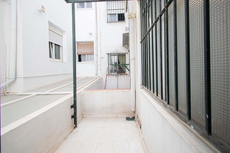 Foto c5d7d6a8-fc6a-4624-8255-57ce2dd3e948. Casa adossada amb aparcament a Las Almenas Tomares