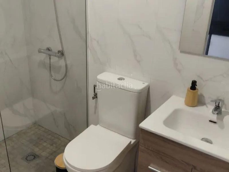 Foto 3d155994-a369-48f8-9297-13a079e83de0. Casa amb piscina a Constantina
