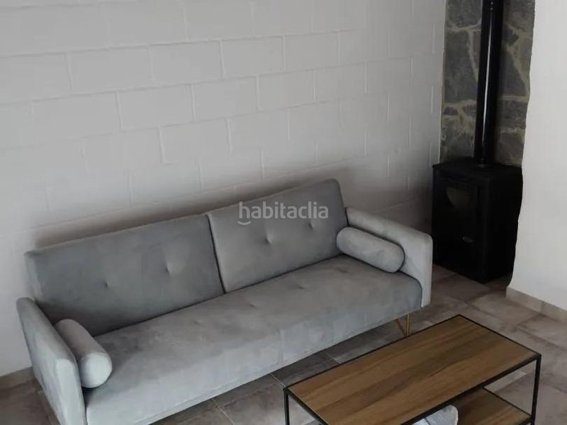 Foto ac4ef7c4-00b4-4b73-934b-12775a2ac737. Casa amb piscina a Constantina