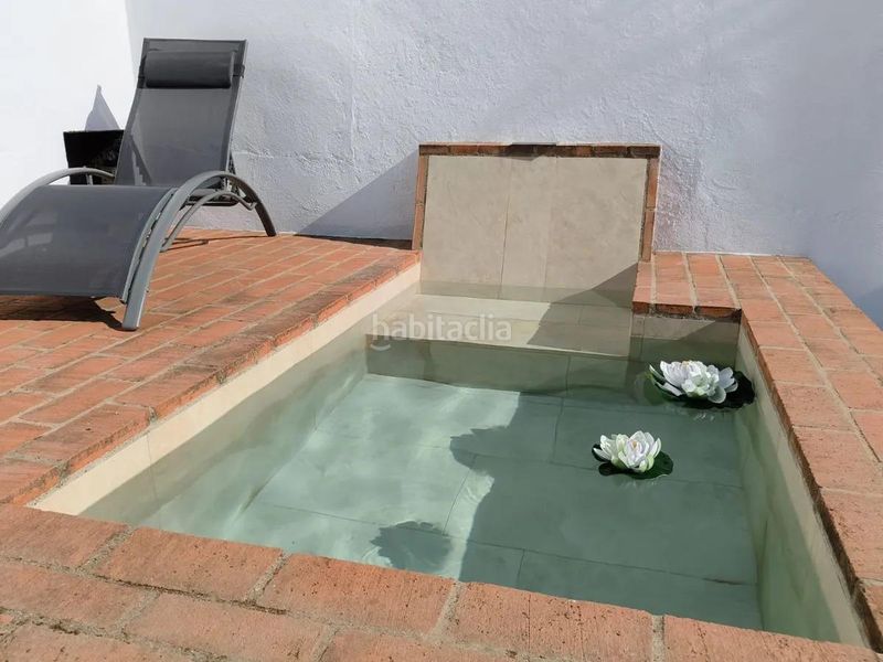 Foto c9c819e6-3724-4f5b-8e46-b5d4f090a9f9. Casa amb piscina a Constantina