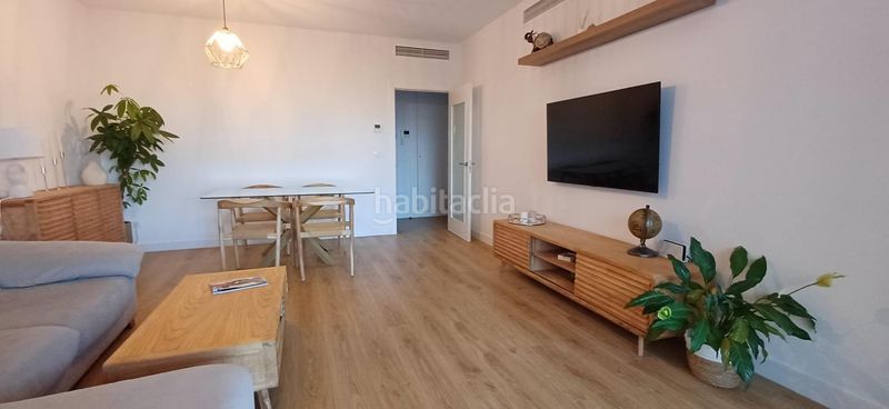 Foto 7f7a7b29-dae8-40fe-b9ca-dca2bc905d75. Piso magnifica vivienda en residencial vía ágora, !!! en Mairena del Aljarafe