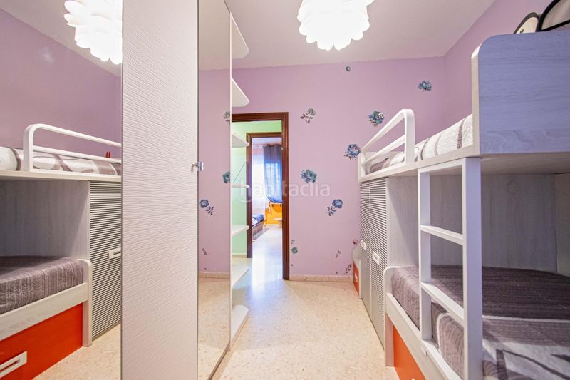 Foto c8abd1c0-6a4a-4d12-9fb6-04082d03481d. Pis amb aparcament a colores - entreparques Sevilla