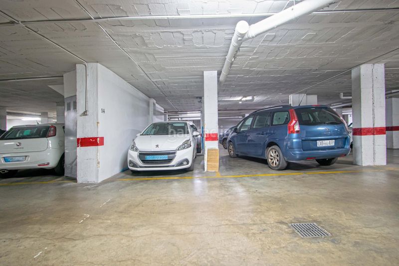 Foto cd13d9ca-1346-449f-a042-56aedaa2c95d. Pis amb aparcament a colores - entreparques Sevilla