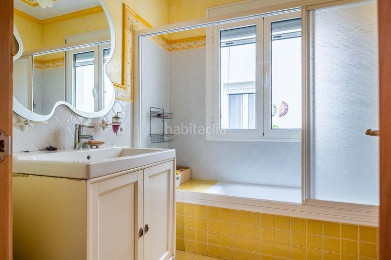 Foto 0f3ac341-74a1-4e4a-8b88-c989b5aa814c. Casa a Cruz Roja Sevilla