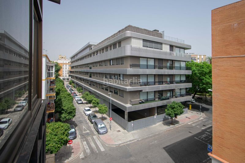 Foto a71f2c24-43ee-4db8-8483-37cb1d64e411. Pis amb calefacció a El Plantinar - Avda. La Paz - El Juncal Sevilla