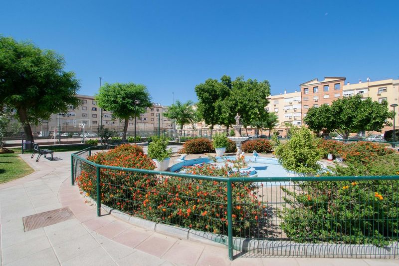 Foto a6a4654e-42b5-4c3e-9b18-f91ae3310159. Pis amb calefacció aparcament piscina a Avenida de Europa Montequinto