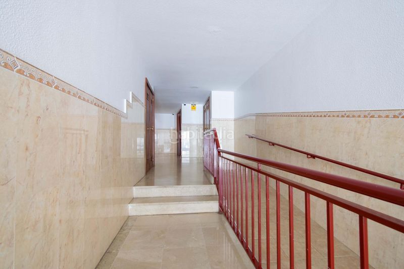 Foto d13fbae7-7b60-45ce-b062-9d707300637d. Pis amb calefacció aparcament piscina a Avenida de Europa Montequinto
