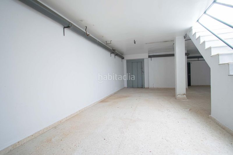 Foto cc079ffc-4b29-461f-af62-d38e54edbaf3. Casa  o local en venta en calle peatonal en la rinconada sevilla en Rinconada (La)