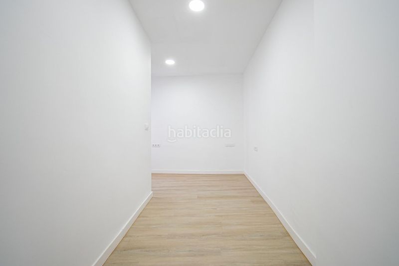 Foto c961c2e8-f586-40a4-b246-5bf49eb3f1db. Pis a Arenal - Museo Sevilla