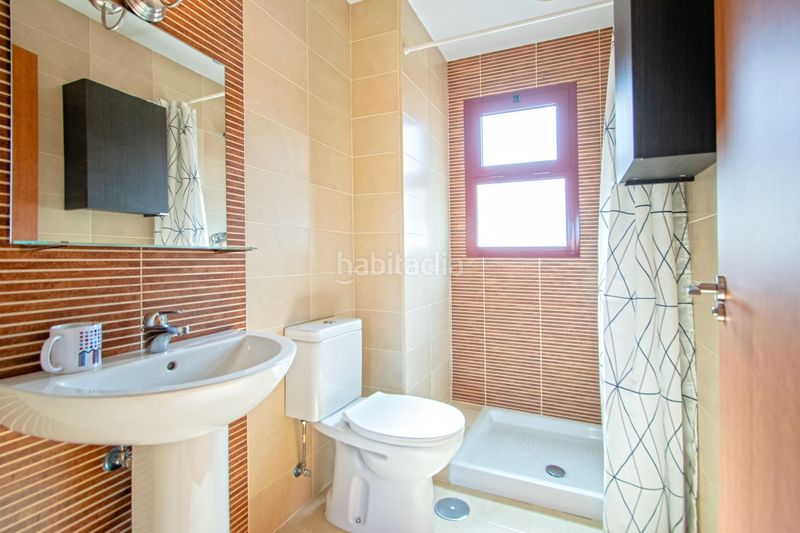 Foto e595c46a-e369-4f89-8391-172b17ba8b63. Etagenwohnung mit parking in Entrenúcleos Dos Hermanas