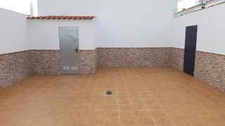 Casa in Alanís. Bonita casa en alanis con patio de 60m2!!!