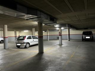 Parking voiture à Vic - carrer joan xxiii 6. Plazas de párking en venta carrer joan xxiii, vic