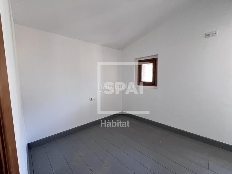 Foto 5224710b-8a90-46bd-88c4-96deda57df33. Reihenhaus mit heizung in Guiamets (Els)