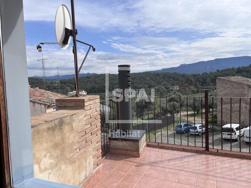 Foto 6ea80d79-baa2-42a1-a3a7-ef4bbed10d67. Casa adossada amb calefacció a Guiamets (Els)