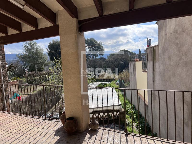 Foto f23468b2-eb9e-4179-82e7-f20834453462. Casa adossada a Centelles