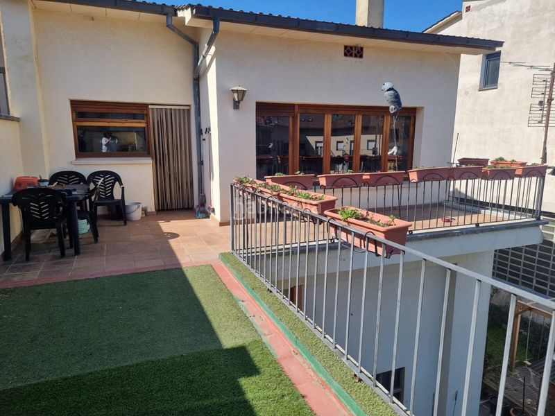 Foto fd77895d-9dac-47a8-ad73-d02c66b842f0. Casa aparellada amb calefacció a Centelles