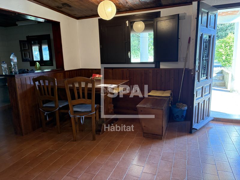 Foto 28fb2de0-d67d-495d-8c39-8641a8943642. Casa amb calefacció a Centelles