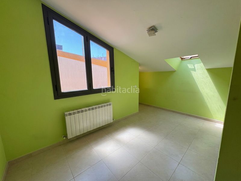 Foto 0b6e5638-70e5-4898-98bf-96a7d5e37393. Piso en Centelles - rd tapies 20 dúplex amplio y luminoso en Centelles