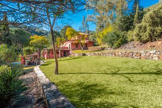Chalet in Calle lomilla 21