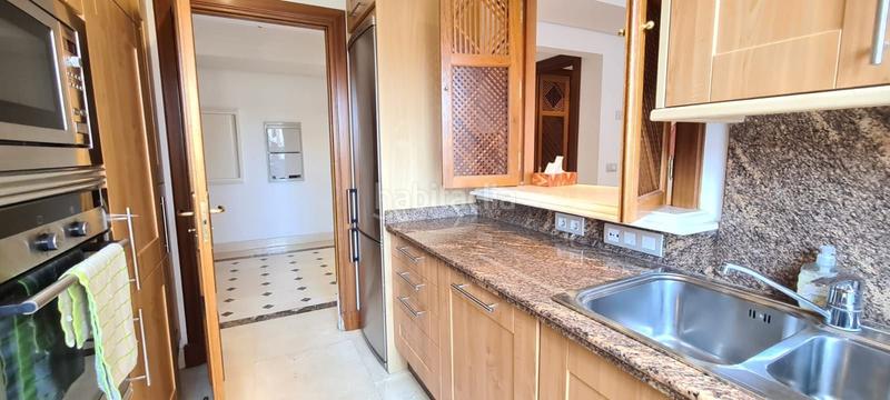 Foto 405feded-744c-4fcc-bfa8-84063e20fc8c. Piccolo appartamento in calle las dunas 7 in Kempinski Estepona