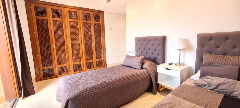 Foto d043cd82-f0f5-439b-86e6-1d92b5f459e5. Piccolo appartamento in calle las dunas 7 in Kempinski Estepona