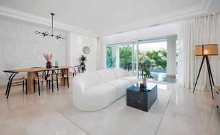 Ground floor en Calle alcal 15. Un apartamento moderno, recientemente reformado en nueva andaluc
