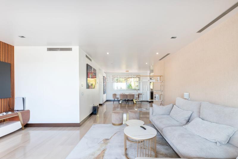 Foto 5fc0f59b-b405-45a9-a10d-997dd618436d. Alquiler apartamento en n/a apartamento de lujo en la azalia, reserva de alcuzcuz, benahavis en Benahavís