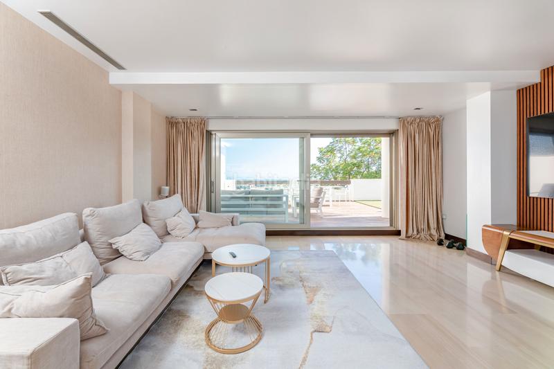 Foto 68b41882-6d7c-4ae1-bbd5-aa1a8f2038fc. Alquiler apartamento en n/a apartamento de lujo en la azalia, reserva de alcuzcuz, benahavis en Benahavís