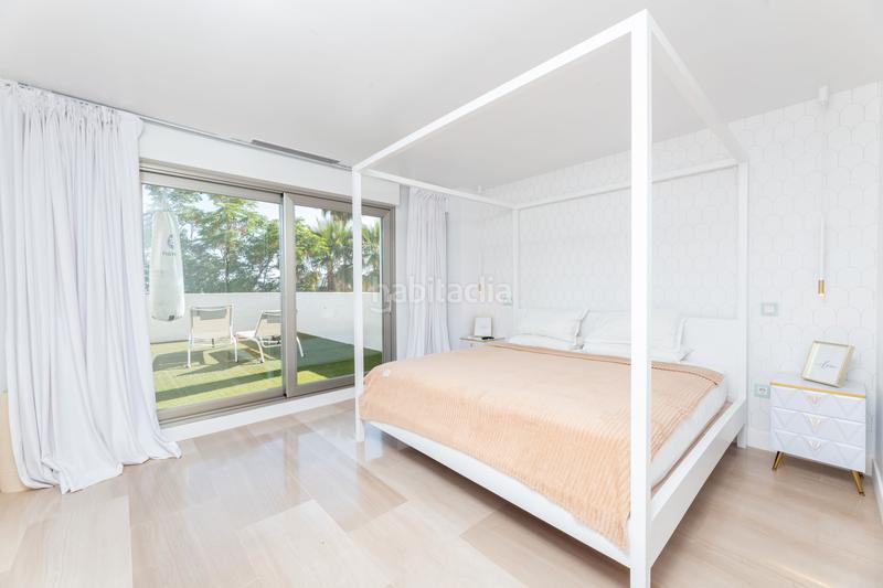 Foto 20a2c64b-041b-4d4a-973e-af52a403090d. Lloguer apartament a n/a a los arqueros - puerto del almendro Benahavís