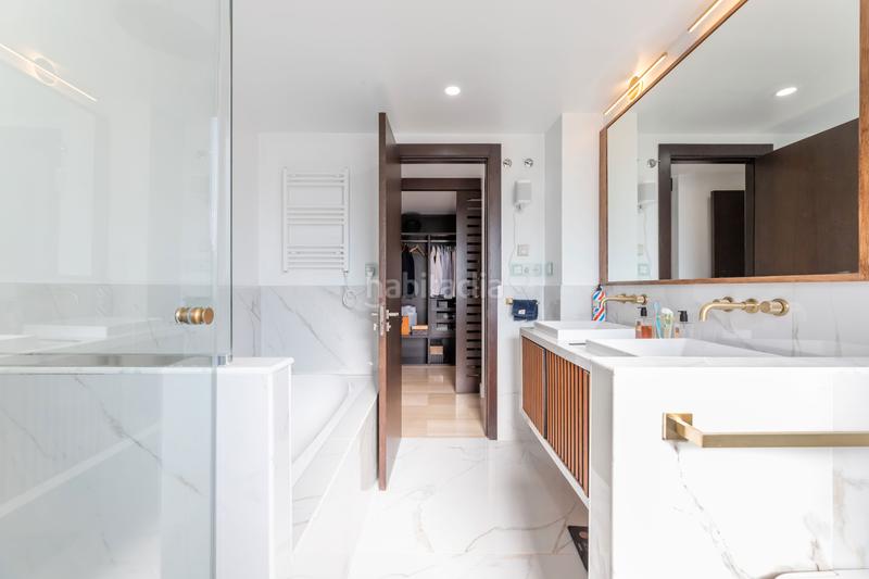 Foto 0ad6cb10-bfe9-446e-adbe-b94184979756. Location appartement dans n/a dans los arqueros - puerto del almendro Benahavís