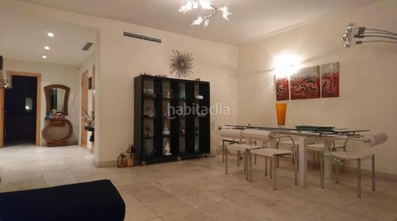 Foto 75c2cfc9-9141-41b2-89db-830cfc972d20. Rent duplex with heating parking pool in Los Flamingos Benahavís