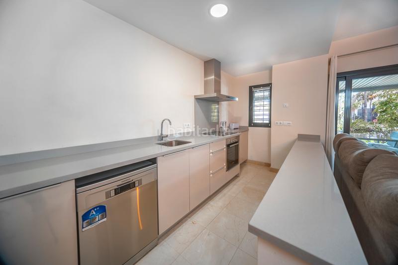 Foto 6ca39319-6876-47c2-bc46-5f9699c34363. Pis a calle shirley maclaine 120 a Los Flamingos Benahavís