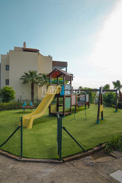 Foto b6adb752-856c-4b9b-a4c9-a73f34adb50d. Pis a calle shirley maclaine 120 a Los Flamingos Benahavís