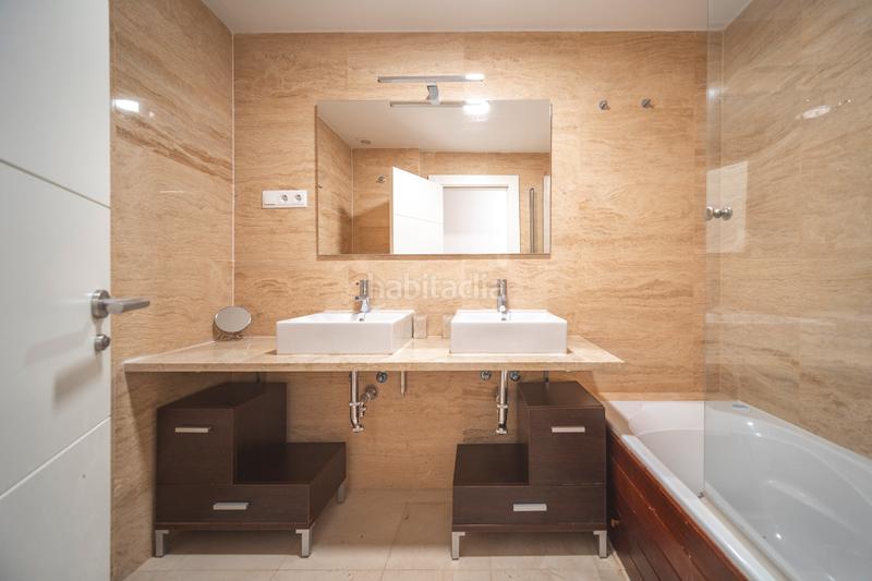 Foto bd3c53ef-6994-4c29-86b8-ee145a22479f. Pis a calle shirley maclaine 120 a Los Flamingos Benahavís