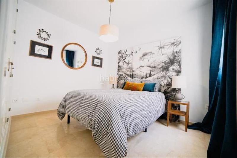 Foto 3fb81375-01ce-4b40-9830-03200d99ddc4. Piso small oasis es el nombre del exclusivo conjunto residencial que es un pedacito de espacio con aun más mágia que hacer vida en la c en Manilva
