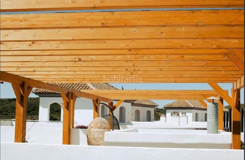 Foto 46853fd6-fb0d-4388-bc76-db34a62ac454. Piso small oasis es el nombre del exclusivo conjunto residencial que es un pedacito de espacio con aun más mágia que hacer vida en la c en Manilva
