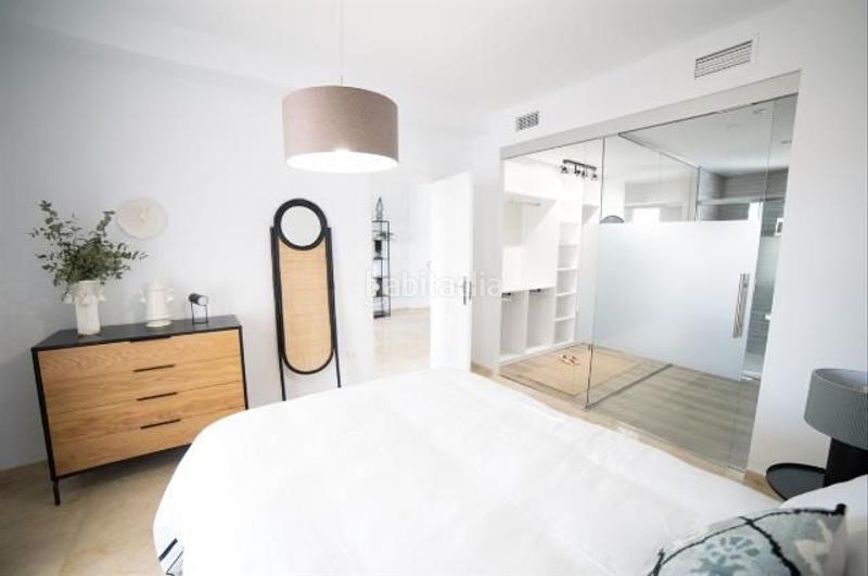 Foto ad9131ae-5257-4a96-9fb3-fc3b50c23cbf. Piso small oasis es el nombre del exclusivo conjunto residencial que es un pedacito de espacio con aun más mágia que hacer vida en la c en Manilva