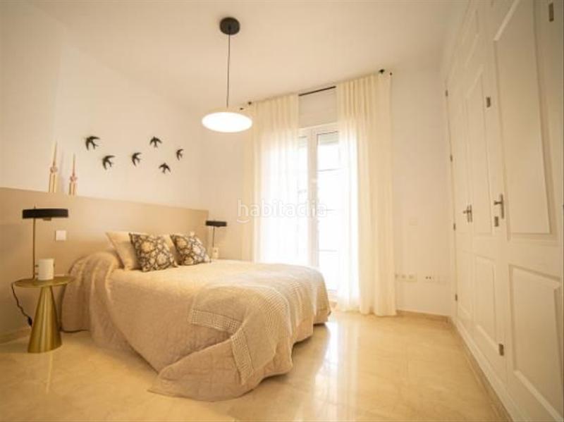 Foto f82d0433-f49a-4b94-9283-84a136b21343. Piso small oasis es el nombre del exclusivo conjunto residencial que es un pedacito de espacio con aun más mágia que hacer vida en la c en Manilva