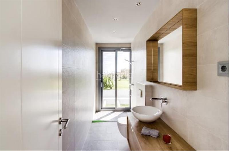 Foto 3c796a3d-8b4e-460a-a5c6-747d2cdc6ada. Casa oportunidad de comprar una espectacular villa en una exclusiva urbanización muy cerquita del mar. en Mijas