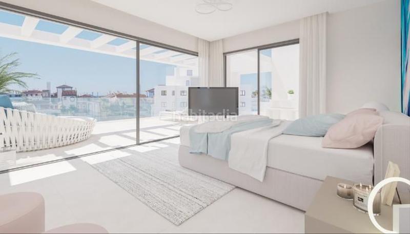 Foto 2e5893e8-d01c-4e4d-8fcf-96f99e54331b. Ático espectacular ático en venta, ¡aprovecha que hay pocas viviendas! este promoción está situado en la conocida y prestigiosa zona de en Torremolinos