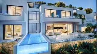 Xalet a Centro. Lujosas villas de dos plantas que se encuentran en torremuelle,