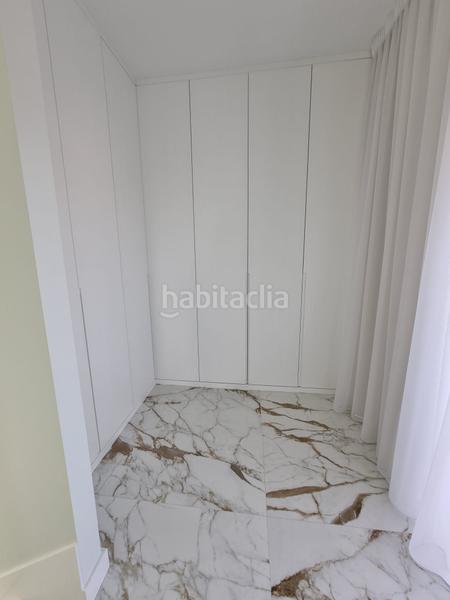Foto f91d69e8-1b88-40c7-bbe1-352fe9681747. Chalet en calle orfebres 44 villa ubicada en las mejores zonas con suelos de marmol, 5 habitaciones, 5 baños, piscina. en Mijas