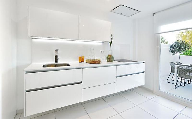 Foto 4c438c61-7b63-4cbf-a607-019fbdaa5bdb. Affitto piccolo appartamento in a-368 21 in Los Nadales - Tio Charles Benalmádena