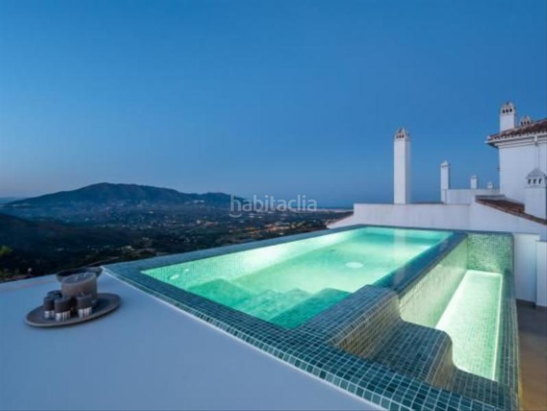 Foto ac8b1a0a-82a0-485a-b19b-76a21287452c. Miete chalet in n/a in Costabella Marbella