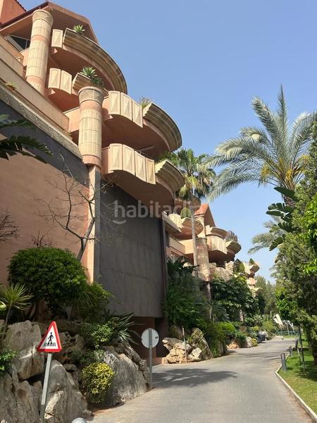 Foto 966e903c-ee73-4f67-9607-20529de39bfb. Flat in n/a in Los Naranjos Marbella