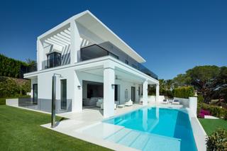 Xalet a Urbanización altos del rodeo 1. Impresionante villa de lujo moderna en nagueles, una de las mejo