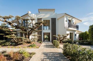 Chalet à Calle aduar 27. Situada en los monteros, en marbella este, esta villa andaluza e