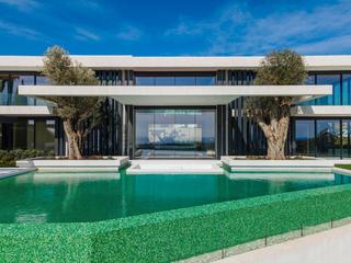 Xalet a Calle gene kelly 8. Bienvenido a otto, la villa de lujo más extraordinaria jamás con